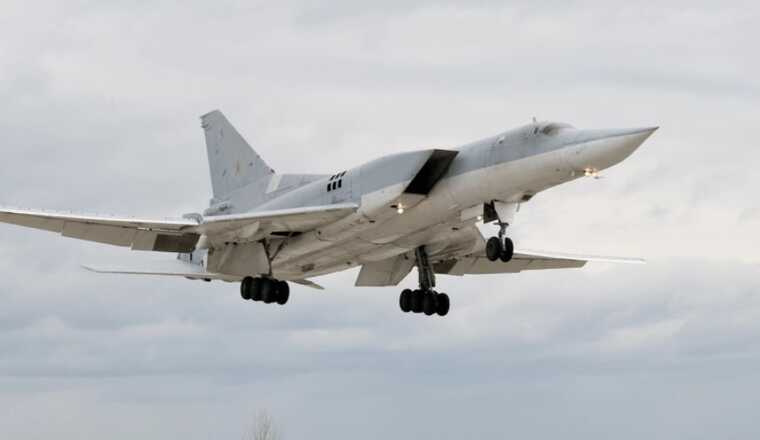 Ліквідація Ту-22М3 не зменшить обстріли України, а втрата С-400 ганебна для Росії