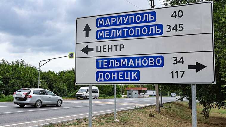 Оккупанты в Мариуполе ловят мигрантов, их могут бросить на войну против Украины