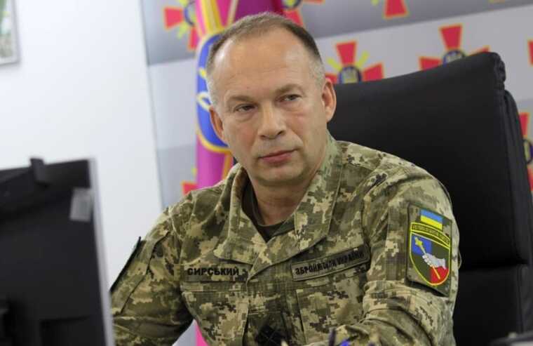 Російська пропаганда вигадала новий фейк про головкома Сирського