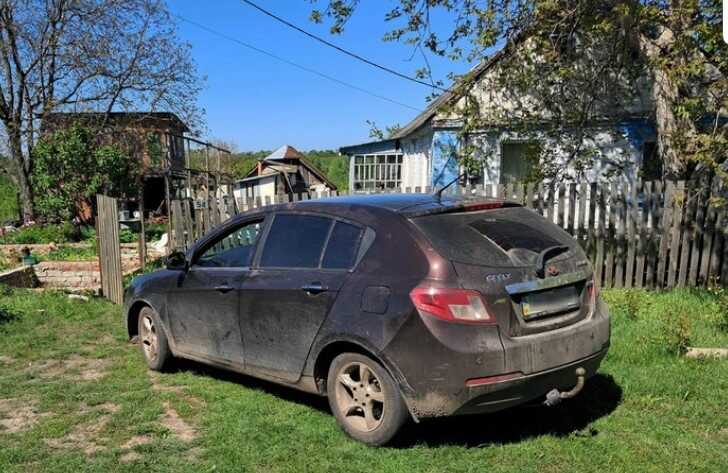 17-річний молодик катав друзів на викраденому автомобілі на Житомирщині