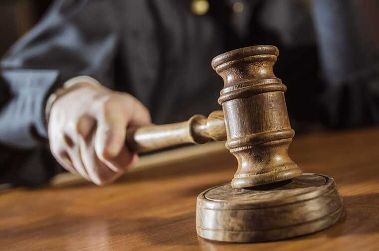 На Київщині судитимуть депутата та його спільників за шахрайство із землею