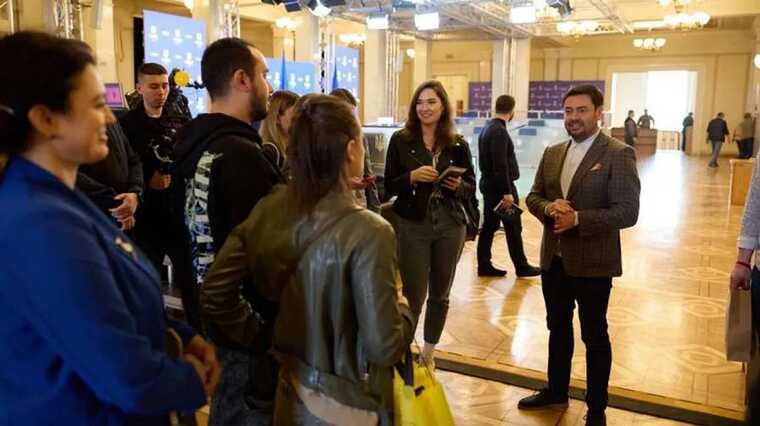 Журналістам повернули доступ до Верховної Ради