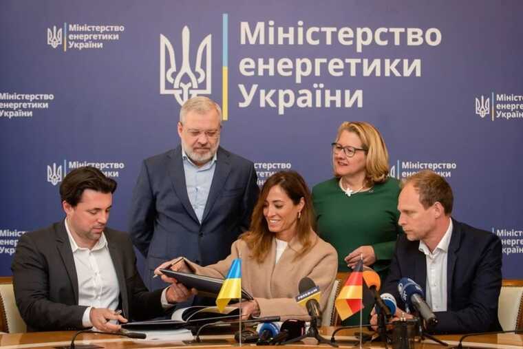 Німеччина виділить Україні 45 мільйонів євро на відновлення енергосистеми