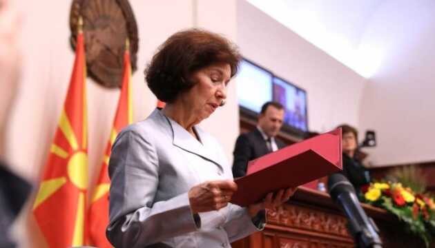 Посол Греції під час інавгурації нового президента Північної Македонії пішла з церемонії