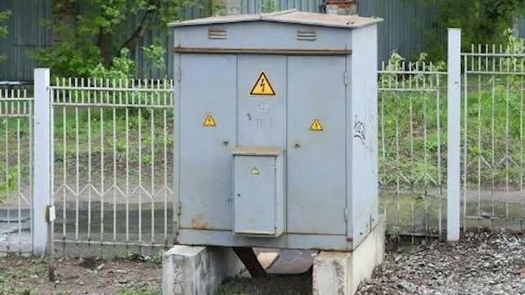 Невідомі підпалили релейну шафу на залізниці в Черкаській області, - ЗМІ