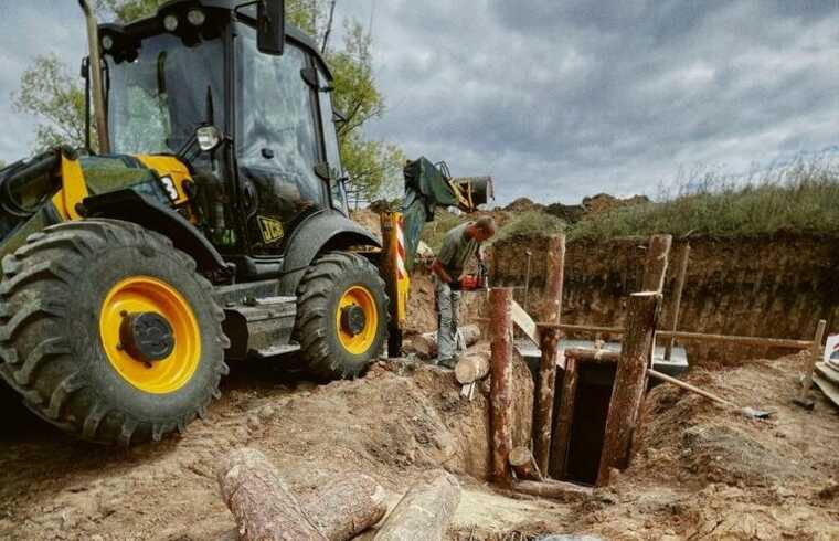 Миллионы на укрепрайоны Харьковщины «сливались» подставным фирмам