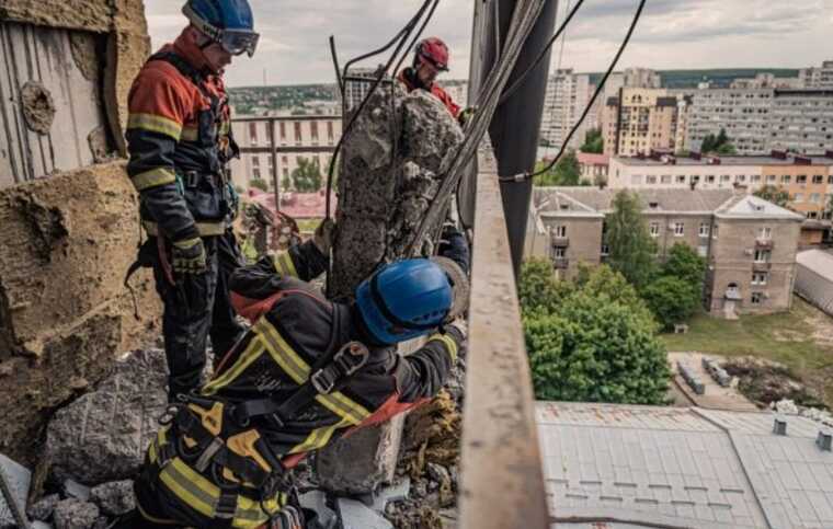 Ворог знову завдав удар по Харкову