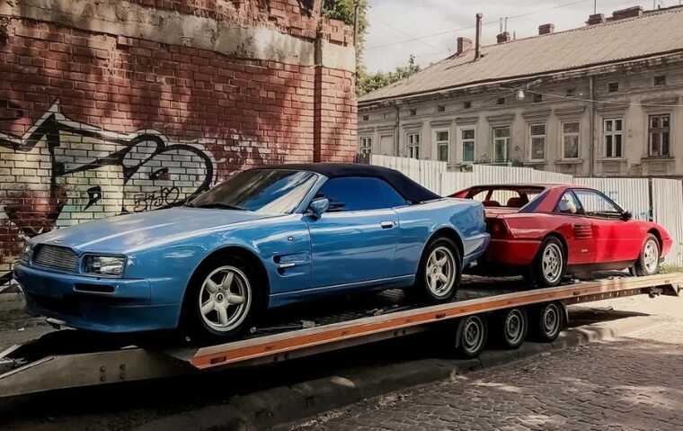      Aston Martin  Ferrari