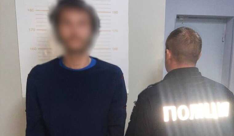 У Києві конфлікт між бабусею та онуком завершився вбивством