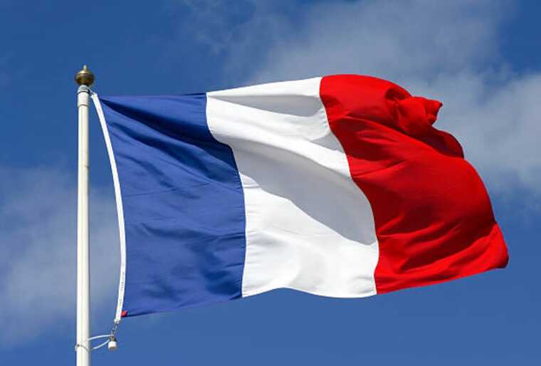 У парламенті Франції закликають дозволити Україні бити по території Росії