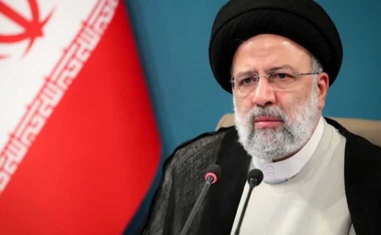 Іранський президент летів у старому гелікоптері в погану погоду, - Bild