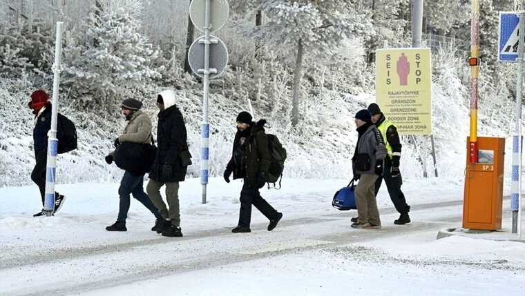 В Финляндии хотят изменить законодательство для блокирования въезда мигрантов из РФ