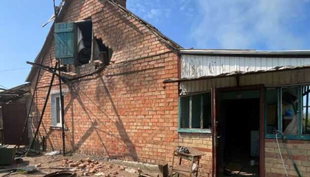 Загарбники випустили по Нікопольському району 23 БПЛА: є постраждалі