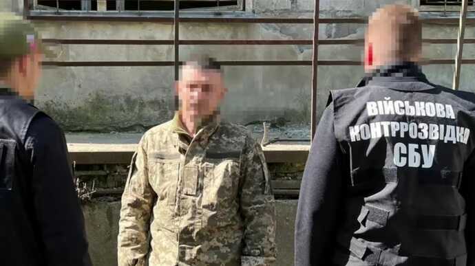 СБУ затримала ексохоронця російської катівні: намагався сховатися у лавах ЗСУ