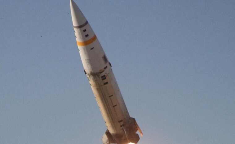 Атака на Крим: у Міноборони РФ заявили, що «збили три ATACMS»