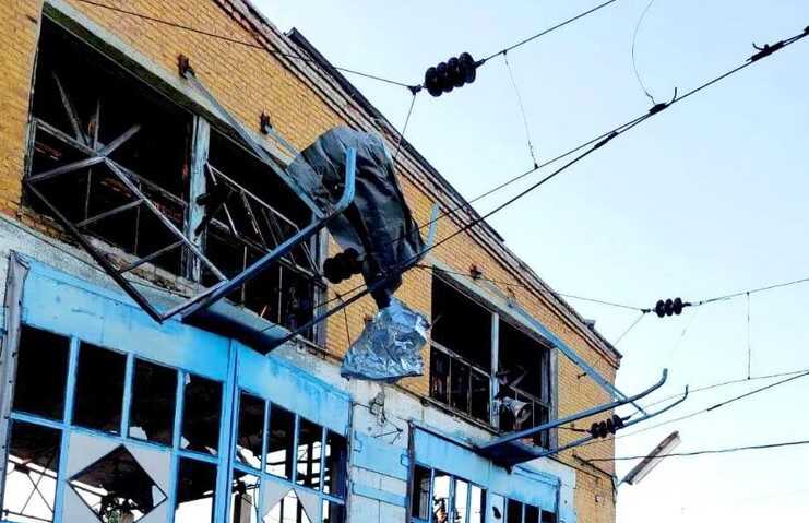 Окупанти вночі атакували на Харківщині залізницю