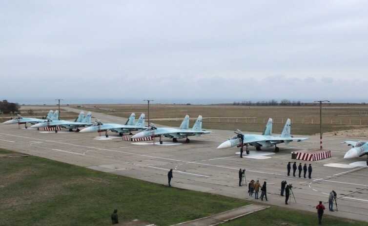 Росіяни відновлюють аеродроми у глибині Криму, — "Атеш"