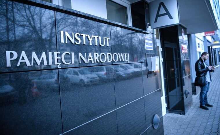 Інститут національної памʼяті Польщі закрив розслідування щодо акції «Вісла»: «Немає складу злочину»