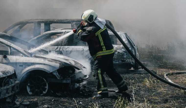 Пожежа на стоянці у Дарницькому районі Києва виникла через підпал, – ЗМІ