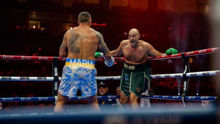 Названо дату бою-реваншу Усик–Ф’юрі