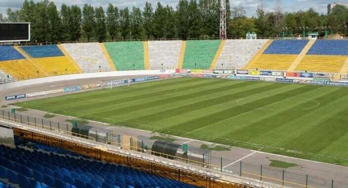 Асфальт на стадіоні “Колос” за 1,44 мільйона гривень замінить КП “Миронівка-благоустрій”