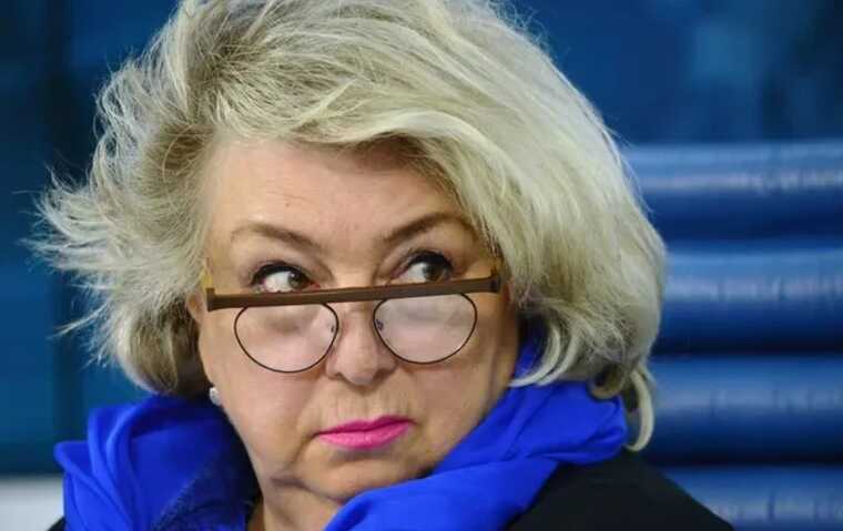 Російська тренерка заявила, що "із великим задоволенням" била своїх фігуристок