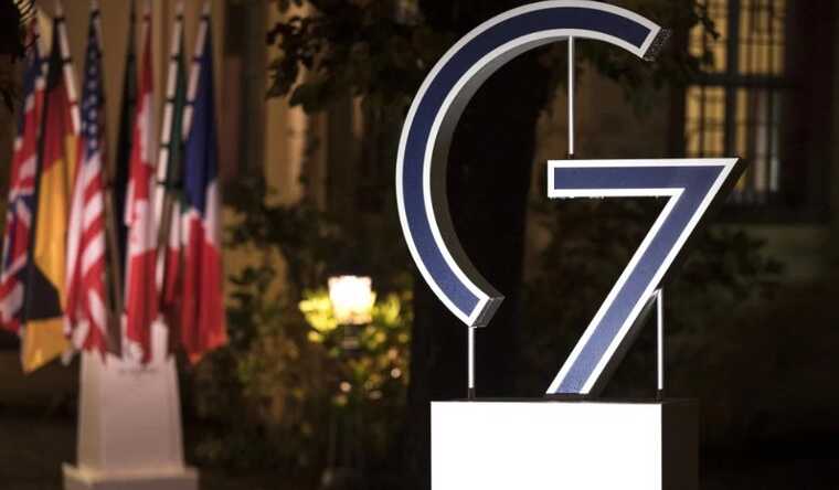 G7 хоче спільно тиснути на банки, які допомагають РФ ухилятись від санкцій, – Bloomberg