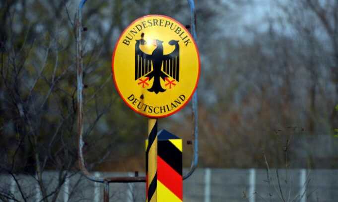 У Німеччині під час перевірок на кордонах затримали тисячі мігрантів