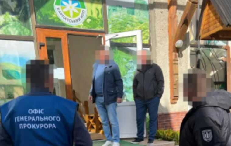 Перед судом постануть посадовці Карпатського Нацпарку, які продавали квитки для сходження на Говерлу