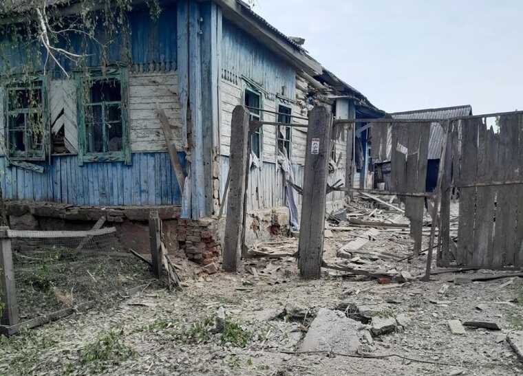 Загарбники обстріляли 5 громад Сумщини протягом дня: в області зафіксовано 75 вибухів