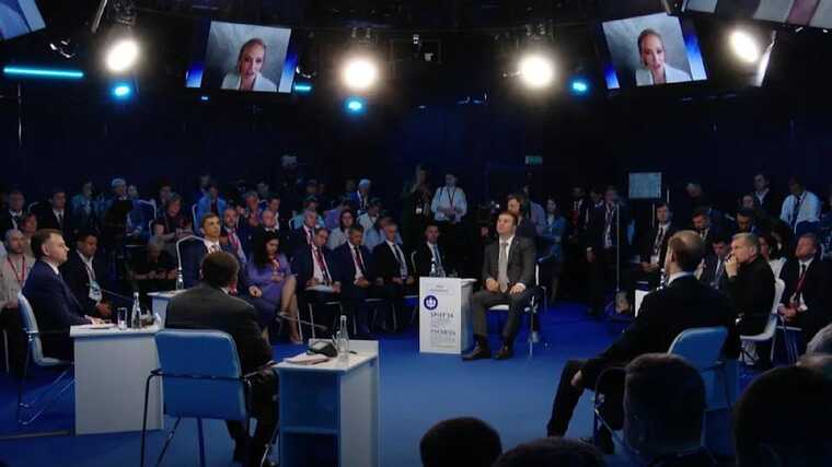 BILD: Дочка Путіна Тихонова може стати «тіньовим міністром» при міністрі оборони Бєлоусові