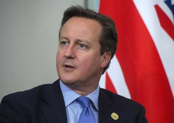 Глава МЗС Британії поспілкувався з пранкером, який видавав себе за Порошенка