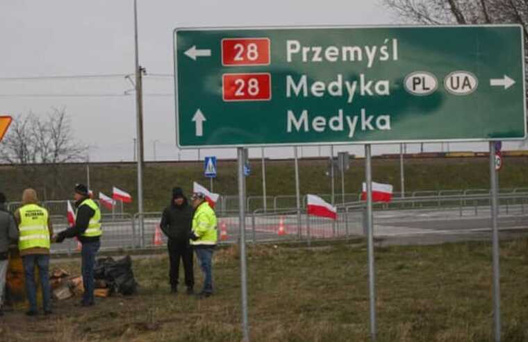 Vehicles are allowed to pass in both directions at Medyka-Shehyni checkpoint - State Border Guard Service
