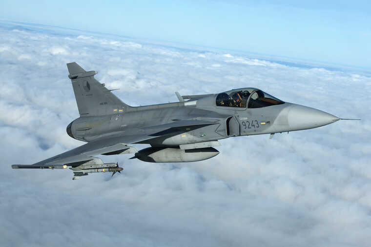        Gripen, - 