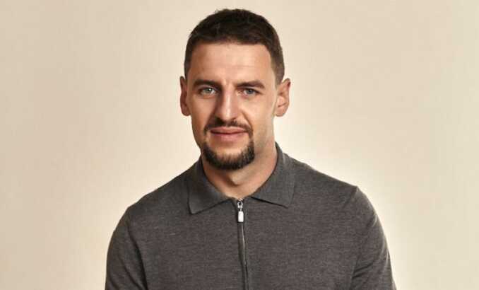 Росіянин Сергій Токарєв розкручує нове казино в Україні - Cosmobet