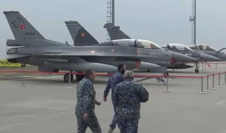 Румыния готовит авиабазу к прибытию украинских F-16, — СМИ