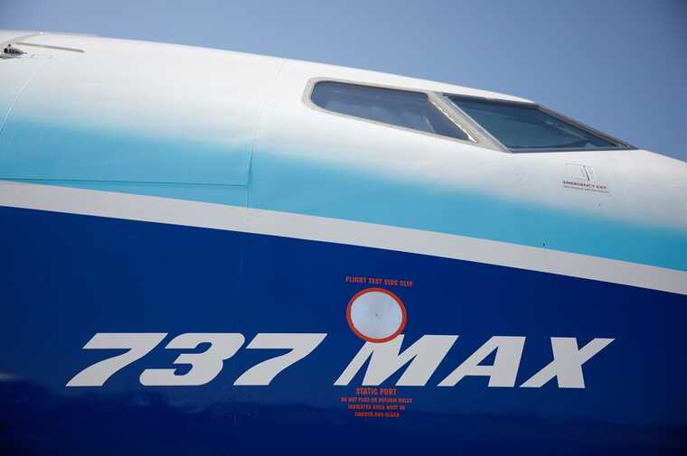 Bloomberg:    Boeing 737MAX     