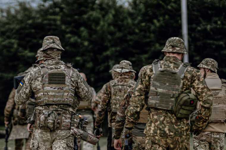 Нацгвардійці знищили польовий склад боєприпасів та ПТКР ворога