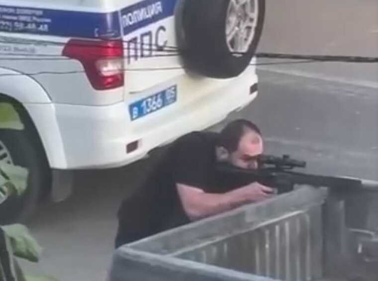 В Дагестане возле синагоги, которую подожгли, снова сообщают о стрельбе