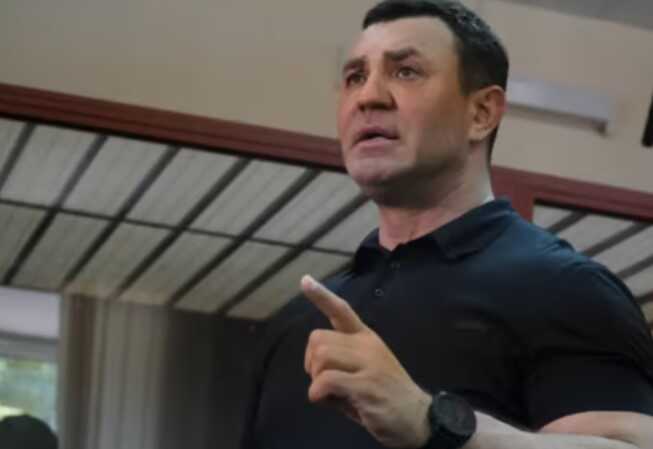 Прокурор просить для нардепа Тищенка цілодобовий домашній арешт із носінням електронного браслета