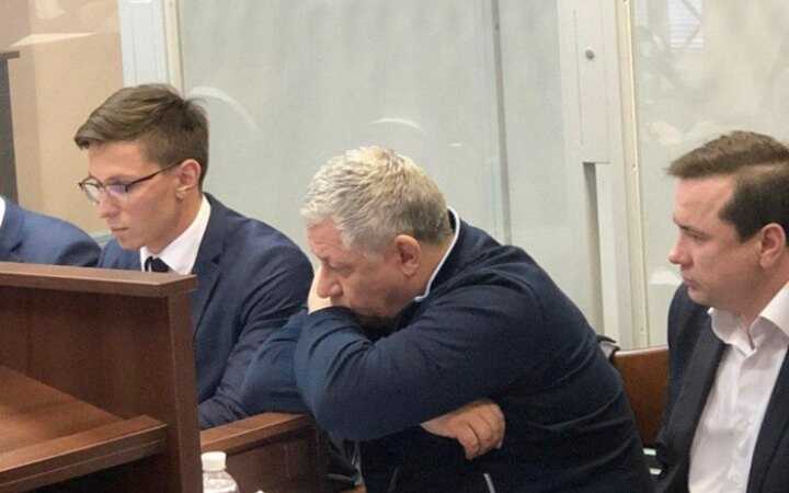Суд виніс вирок ексчиновнику Генпрокуратури Щербині, який вимагав хабаря для директора ДБР