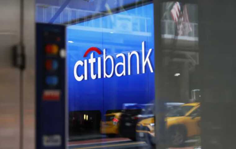 FT: Найбільший банк США став фаворитом наркоторговців у відмиванні грошей