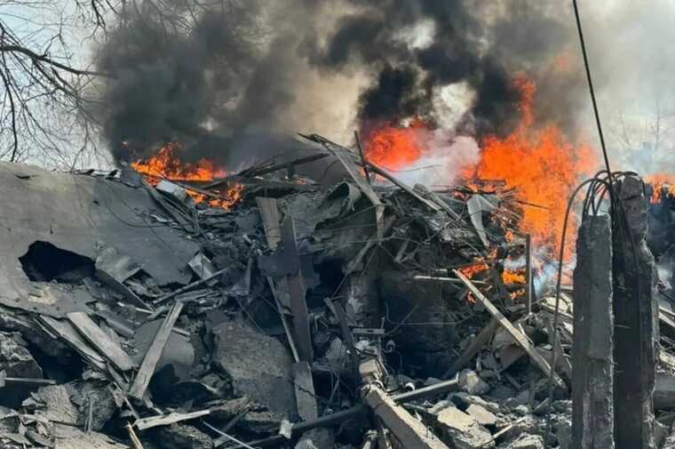 Загарбники вдарили по Нікополю: постраждали сім осіб