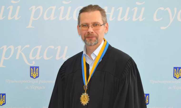 Суддя Верховного суду Шипович у подарунок отримав Range Rover Evoque