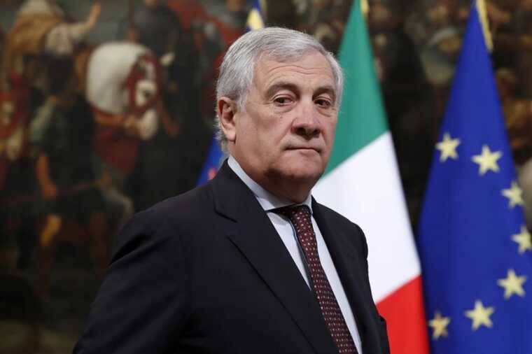 В Італії глава МЗС звинуватив РФ у воєнному злочині після удару по "Охматдиту"