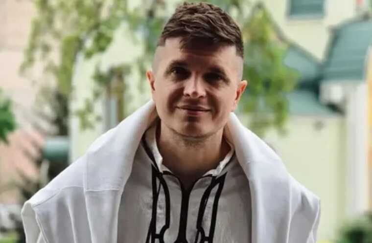 Ведучий Анатоліч посварився зі "супермамою" на тлі обстрілів України