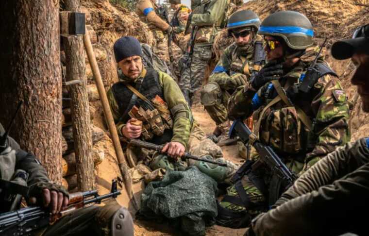 Росіяни залишають на позиціях отруєну воду, самі не п’ють, — офіцер