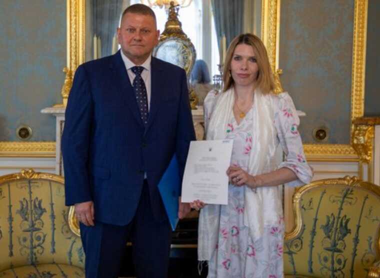 Залужный вступил на пост посла Украины в Великобритании