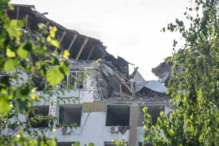 The moment of arrival at the Dominion business center in Kyiv was caught on video