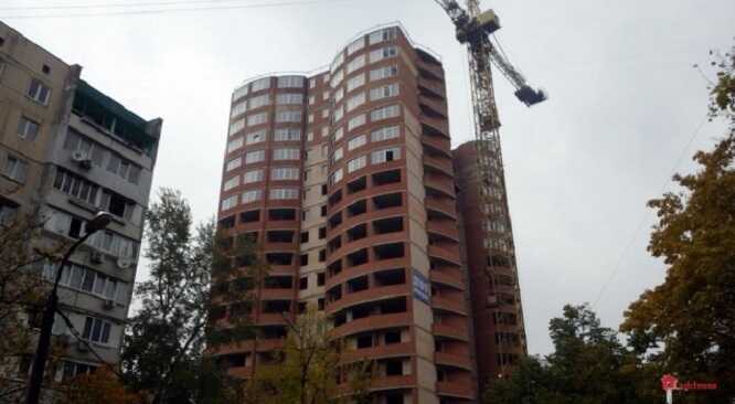 Київрада поновила договір оренди землі під ЖК “Оболонський бриз”